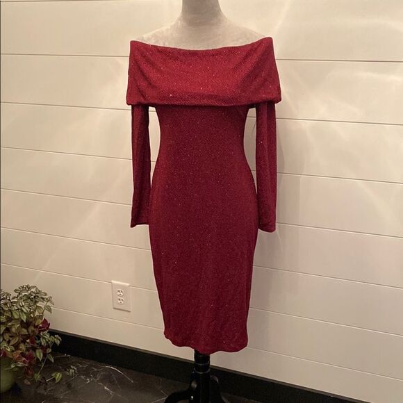 Premier Amour Asymmetrical Elegant Off-Shoulder Red Dress - Picture 1 of 8